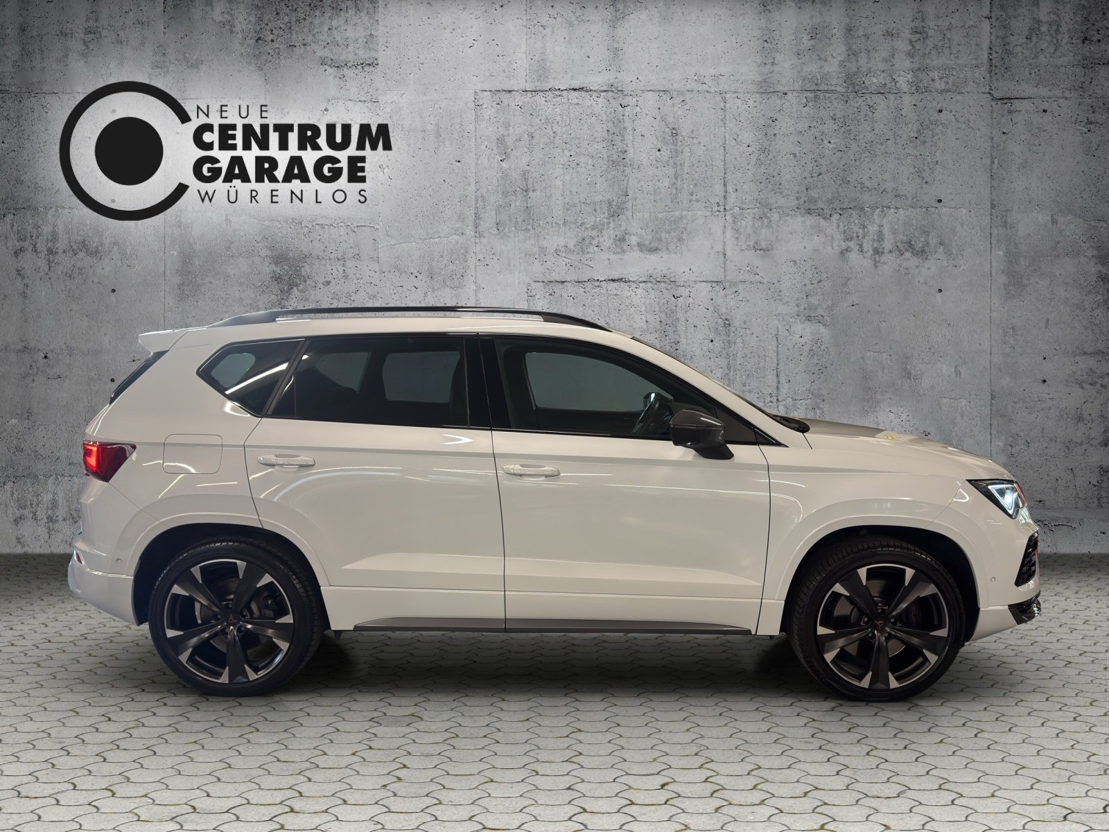 CUPRA Ateca 2.0TSI 4Drive DSG, Benzin, Occasion / Gebraucht, Automatik - 3