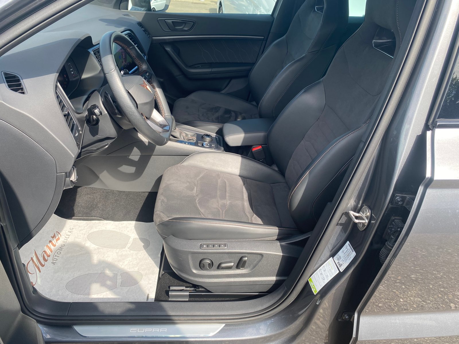 CUPRA Ateca 2.0TSI 300PS VZ 4Drive DSG Top-Ausstattung **Mod, Essence, Occasion / Utilisé, Automatique - 6