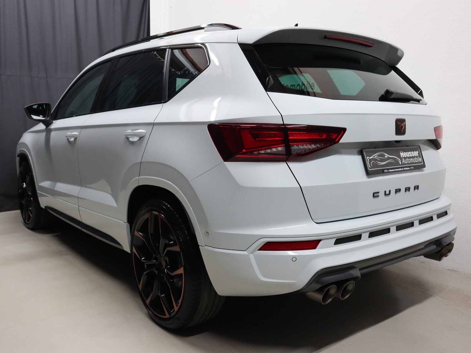 CUPRA Ateca 2.0TSI VZ 4Drive DSG - Panorama - Navi - AKRAPOV, Petrol, Second hand / Used, Automatic - 5