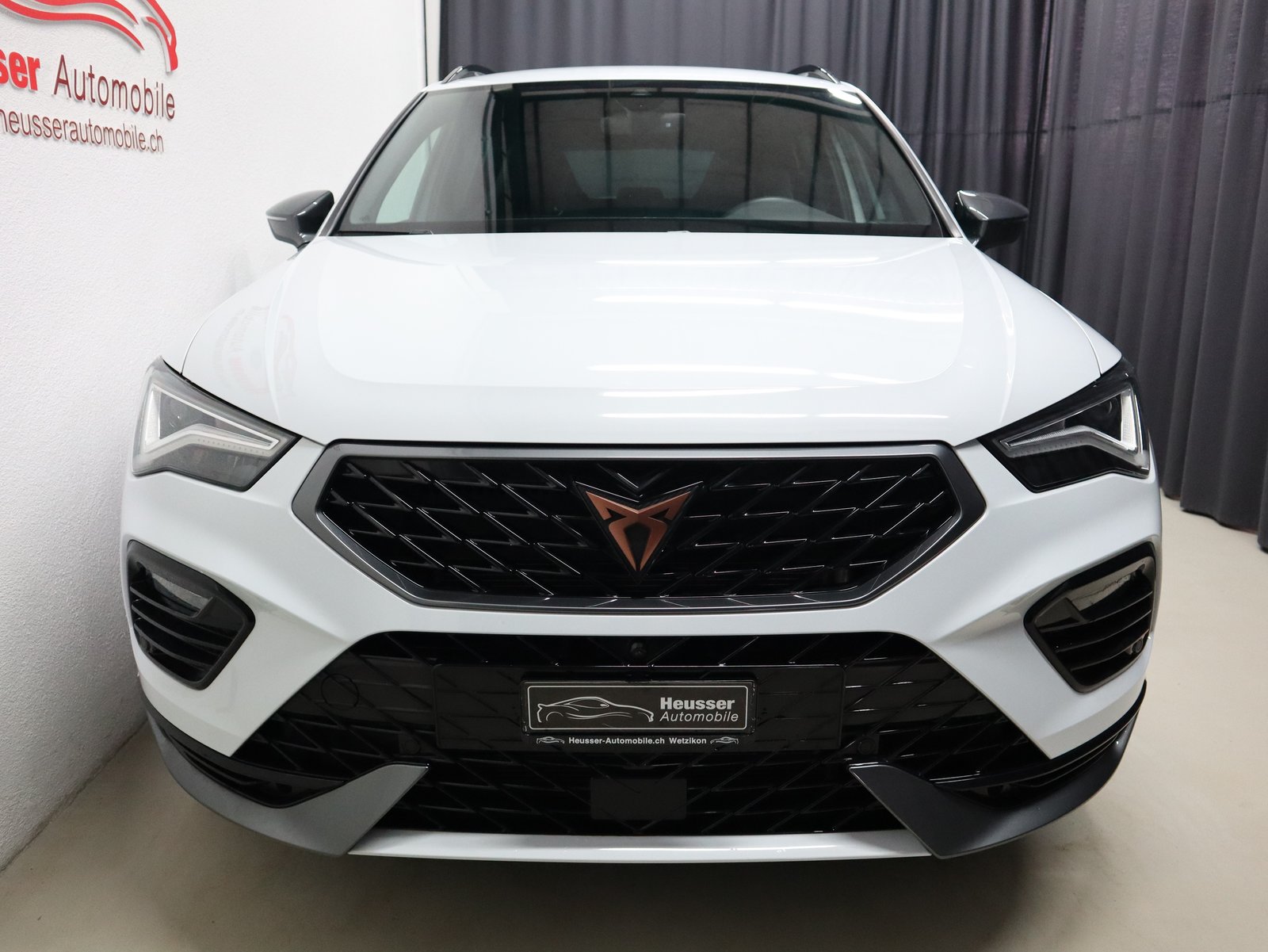 CUPRA Ateca 2.0TSI VZ 4Drive DSG - Panorama - Navi - AKRAPOV, Petrol, Second hand / Used, Automatic - 7