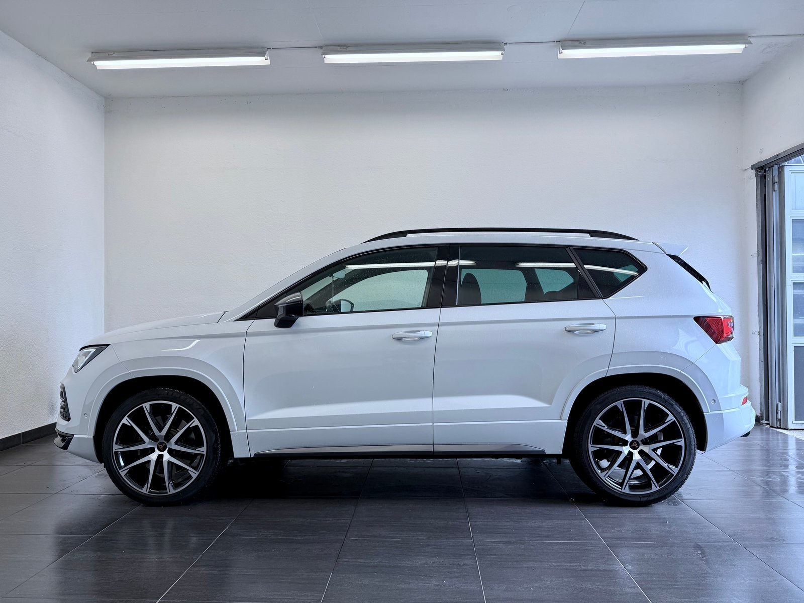 CUPRA ATECA, Benzin, Occasion / Gebraucht, Automatik - 7