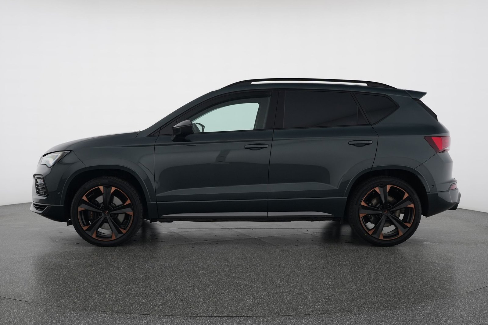 CUPRA Ateca 2.0TSI 4Drive DSG, Benzin, Occasion / Gebraucht, Automatik - 3