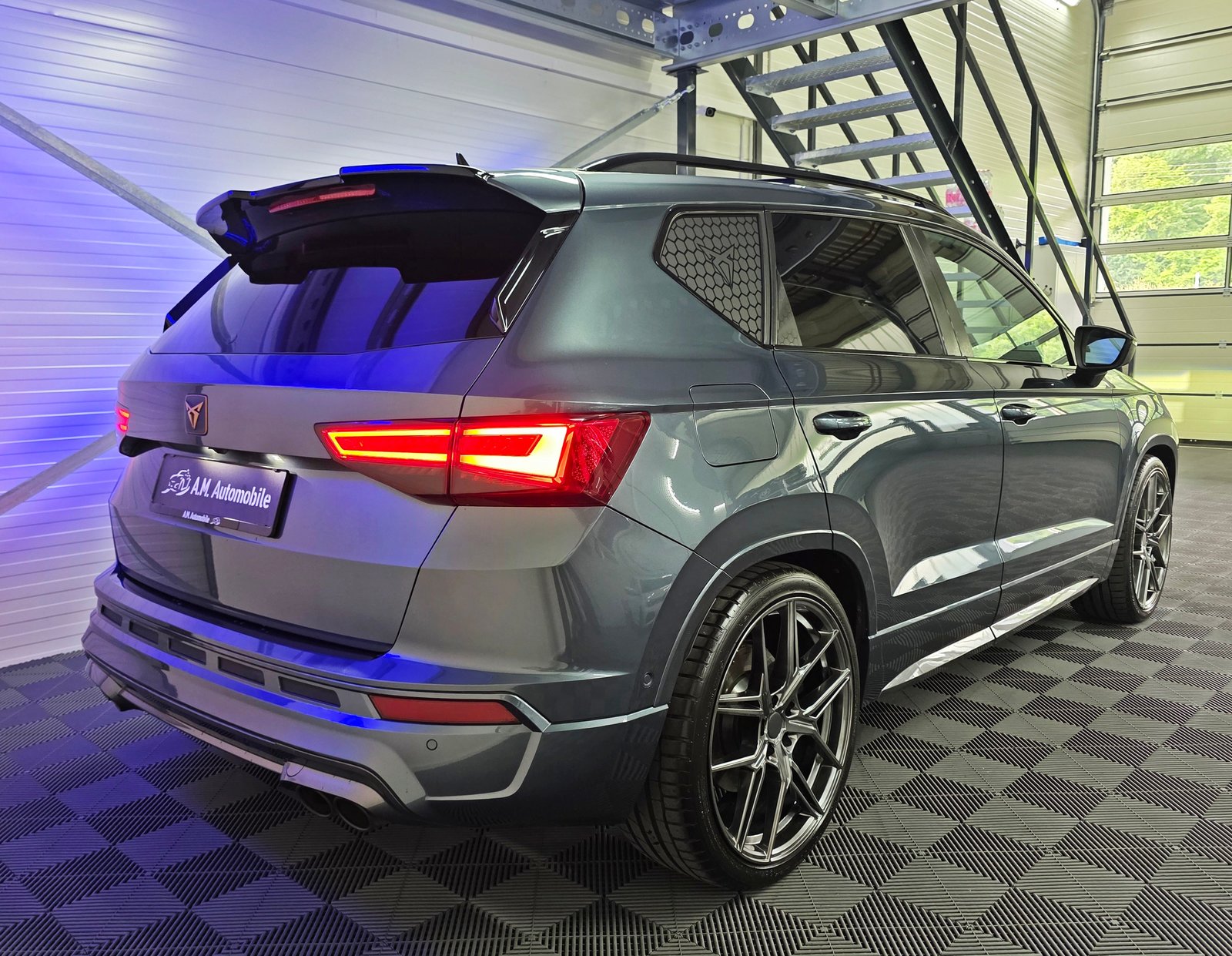 CUPRA Ateca 2.0TSI 4Drive DSG, Benzin, Occasion / Gebraucht, Automatik - 5