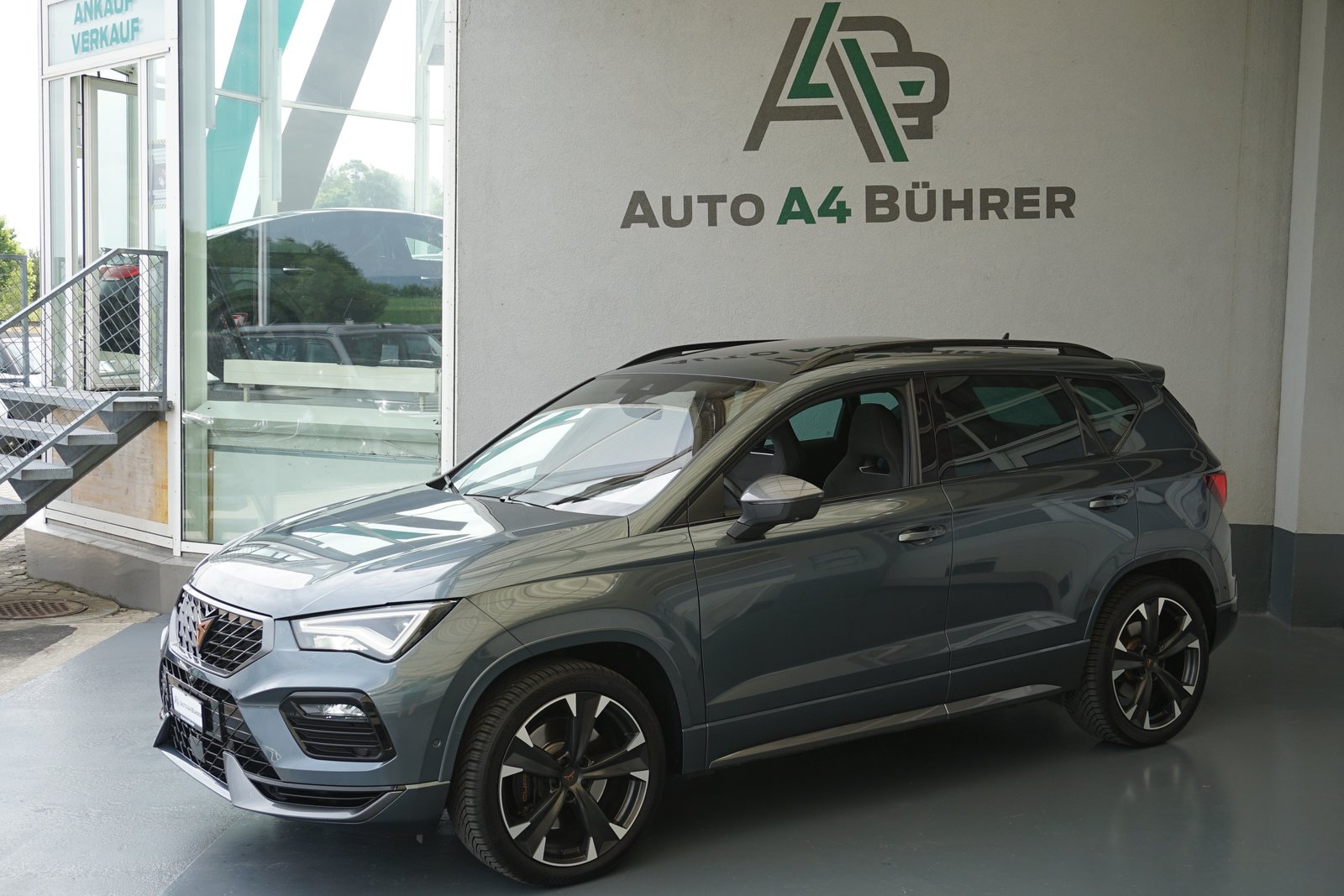 CUPRA Ateca 2.0TSI 4Drive, Benzin, Occasion / Gebraucht, Automatik - 4