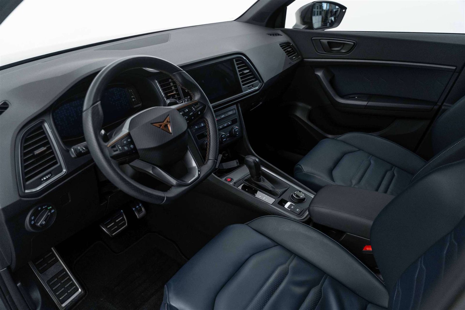 CUPRA Ateca 2.0TSI VZ 4Drive DSG 300PS, Petrol, Second hand / Used, Automatic - 7