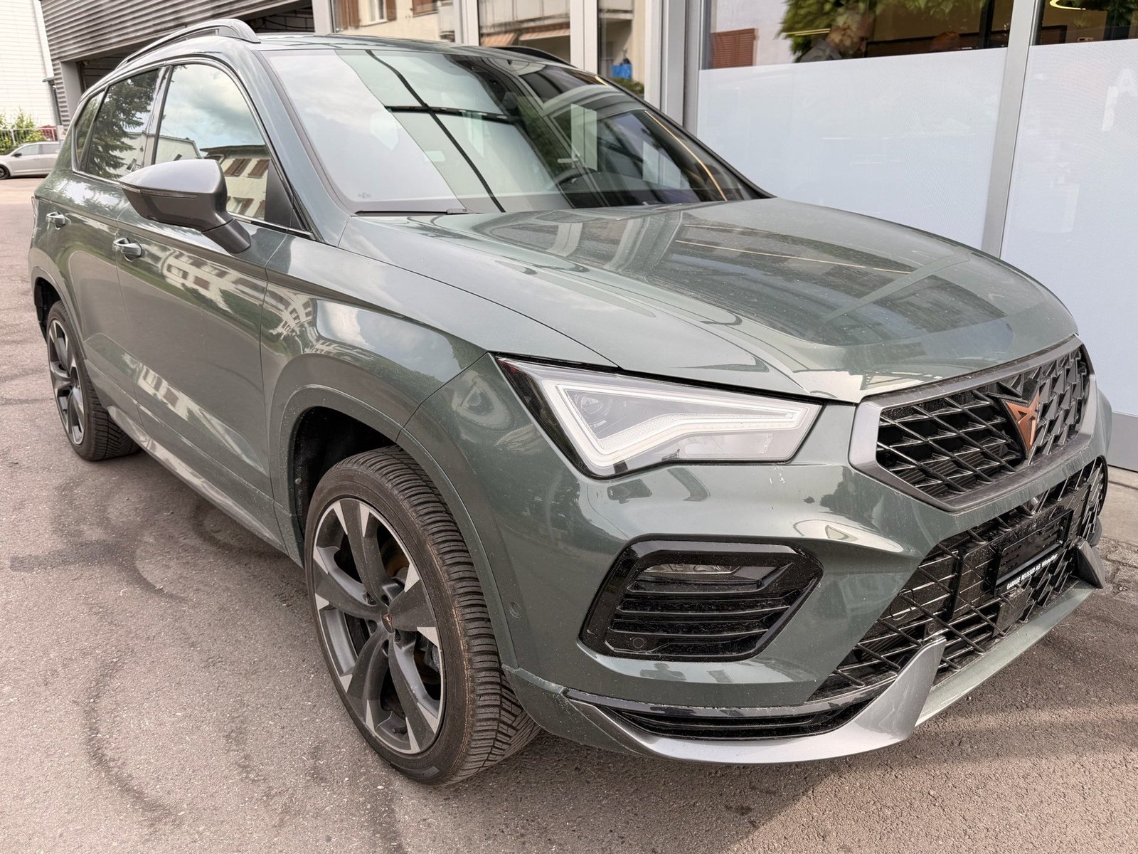 CUPRA Ateca 2.0 TSI 4Drive *** 360 KAMERA UND NUR 9'500KM *, Petrol, Second hand / Used, Automatic - 3