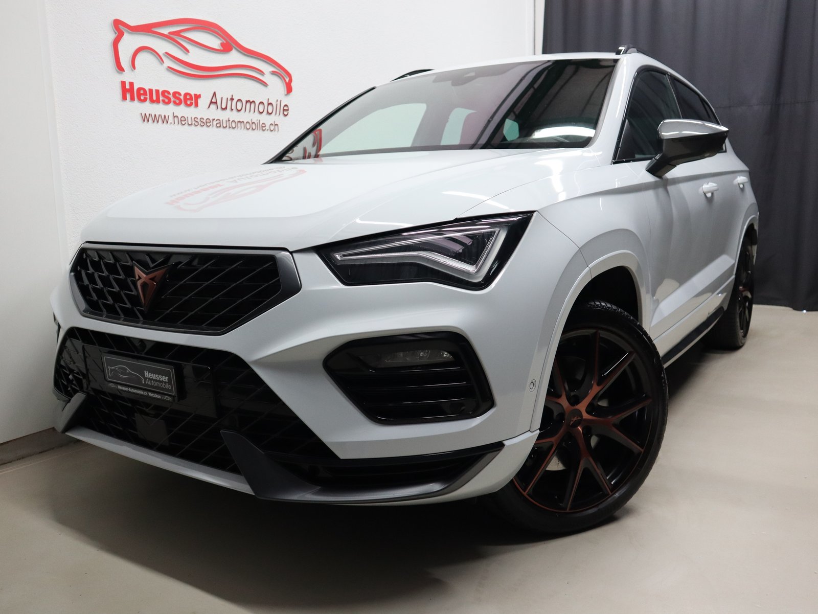 CUPRA Ateca 2.0TSI VZ 4Drive DSG - Panorama - Navi - AKRAPOV