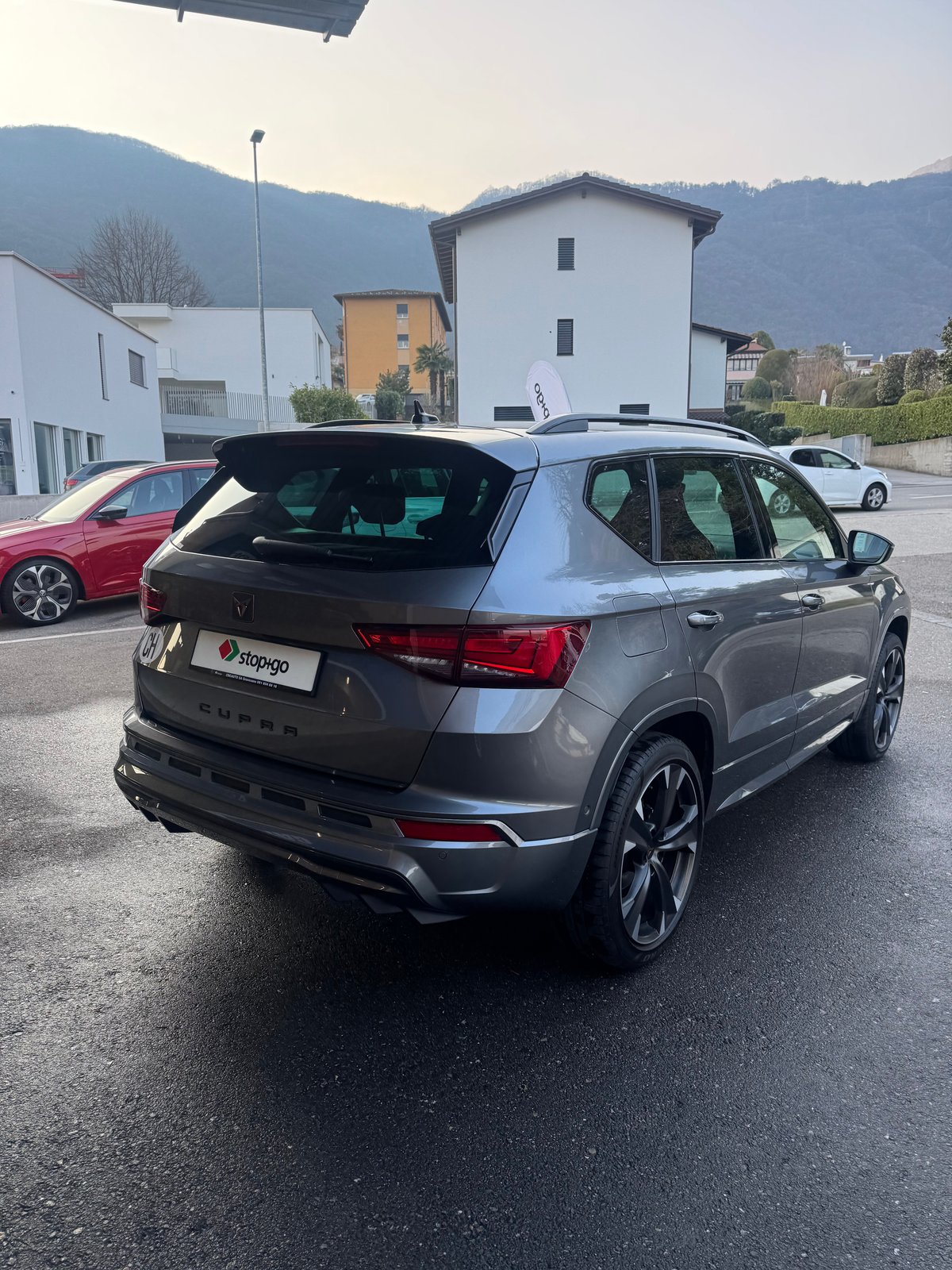 CUPRA Ateca 2.0TSI 4Drive DSG, Benzin, Occasion / Gebraucht, Automatik - 3