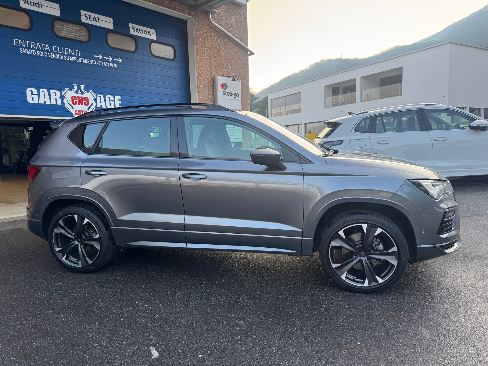CUPRA Ateca 2.0TSI 4Drive DSG, Benzin, Occasion / Gebraucht, Automatik - 5