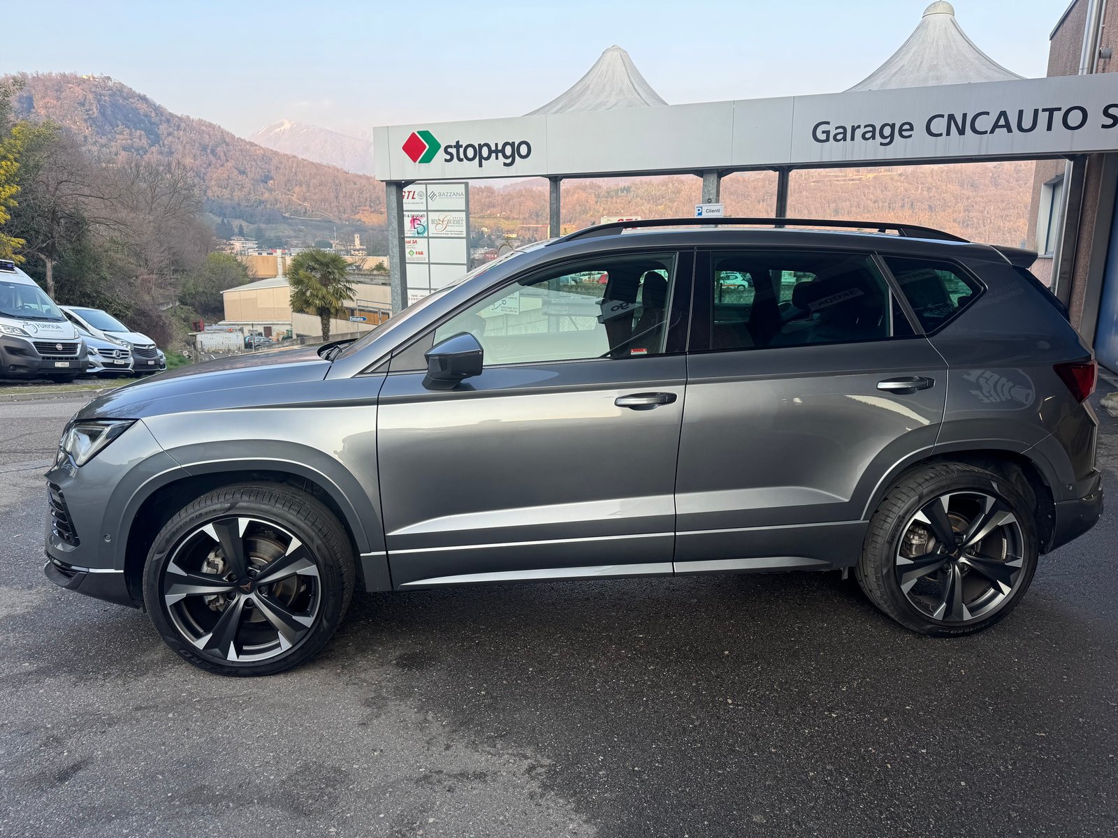 CUPRA Ateca 2.0TSI 4Drive DSG, Benzin, Occasion / Gebraucht, Automatik - 6
