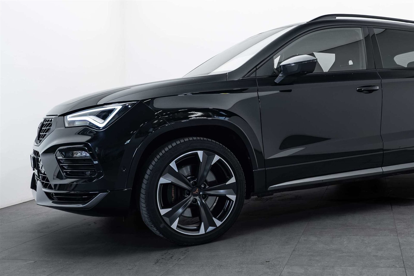 CUPRA Ateca 2.0TSI VZ 4Drive DSG 300PS, Petrol, Second hand / Used, Automatic - 2