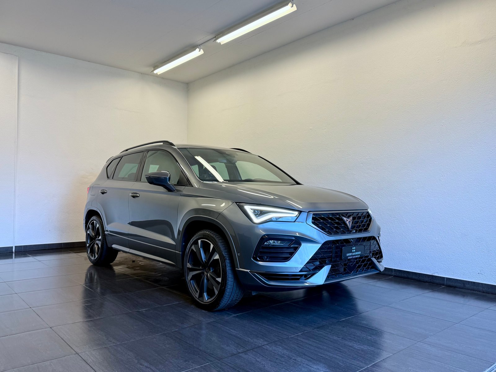 CUPRA Ateca 2.0TSI VZ 4Drive DSG, Benzin, Occasion / Gebraucht, Automatik - 2