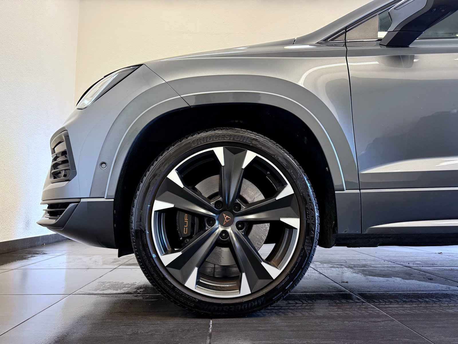 CUPRA Ateca 2.0TSI VZ 4Drive DSG, Benzin, Occasion / Gebraucht, Automatik - 6