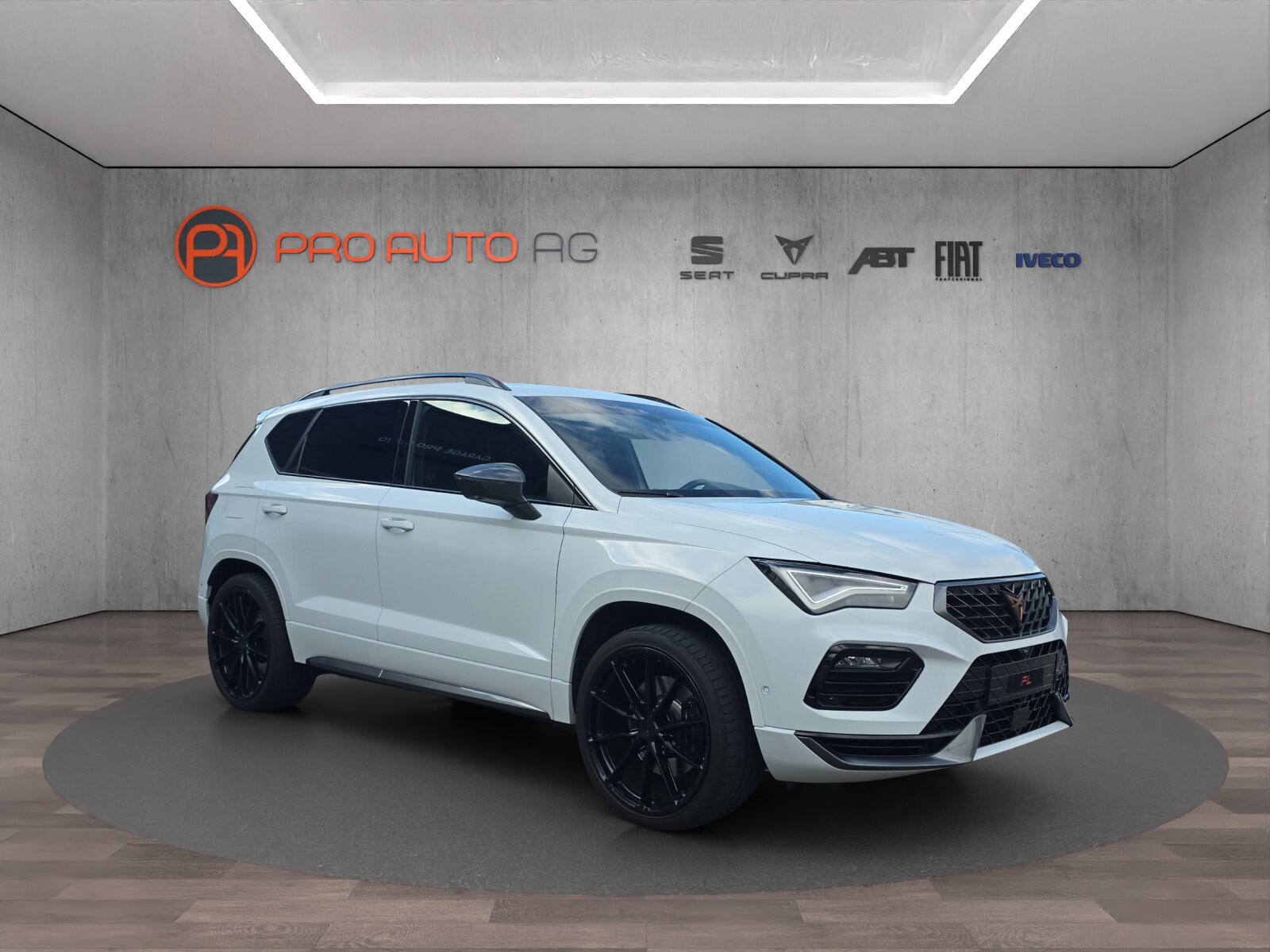 CUPRA Ateca 2.0TSI 4Drive DSG, Benzin, Occasion / Gebraucht, Automatik - 7