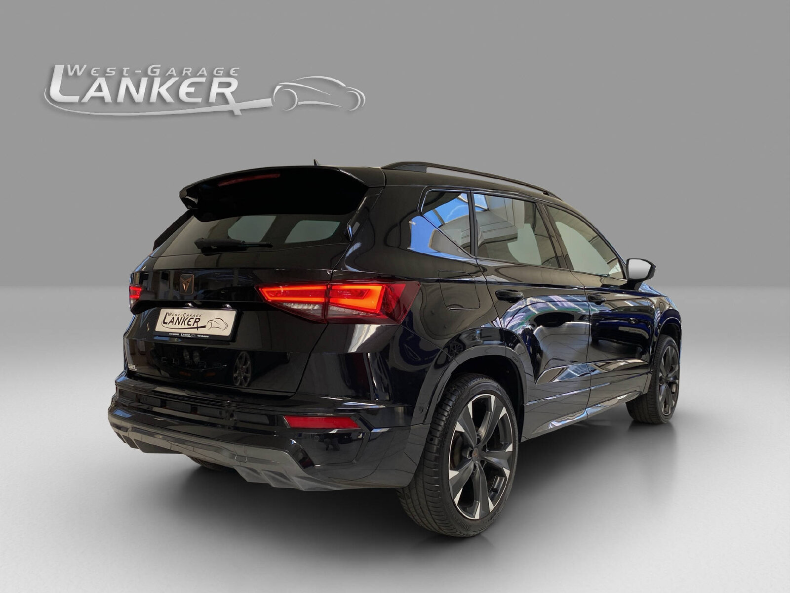 CUPRA Ateca 2.0 TSI Inicio 4Drive DSG, Petrol, Second hand / Used, Automatic - 3