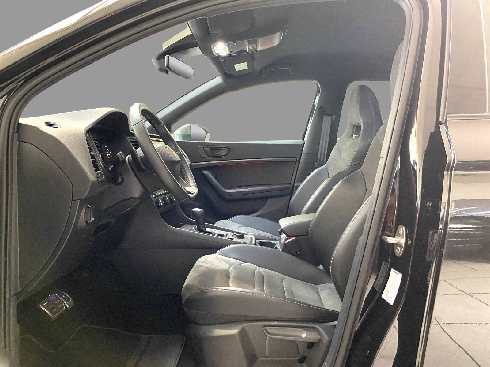 CUPRA Ateca 2.0 TSI Inicio 4Drive DSG, Petrol, Second hand / Used, Automatic - 6