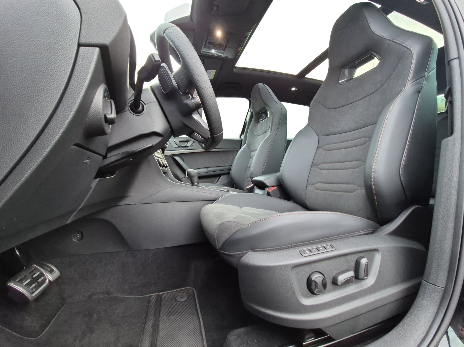 CUPRA Ateca 2.0 TSI VZ 4Drive DSG, Petrol, New car, Automatic - 5