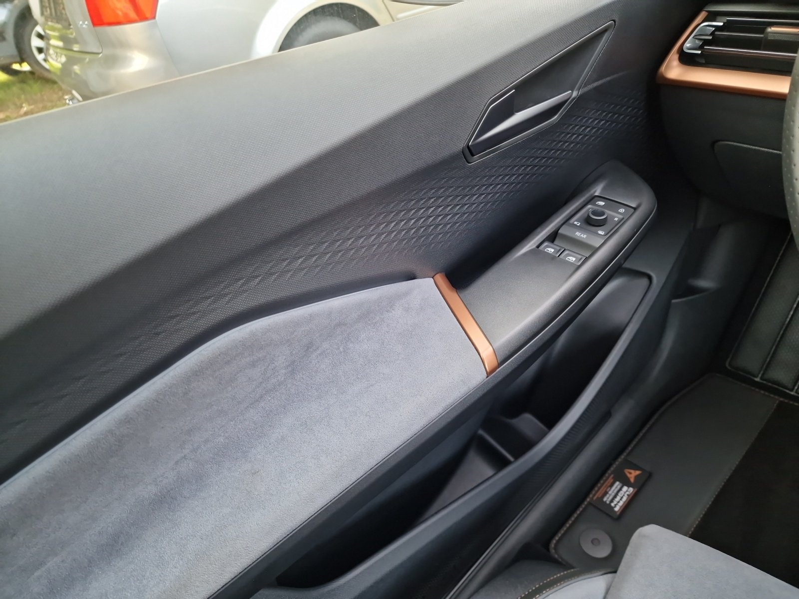 CUPRA Born El primero tres, Électrique, Voiture nouvelle, Automatique - 7