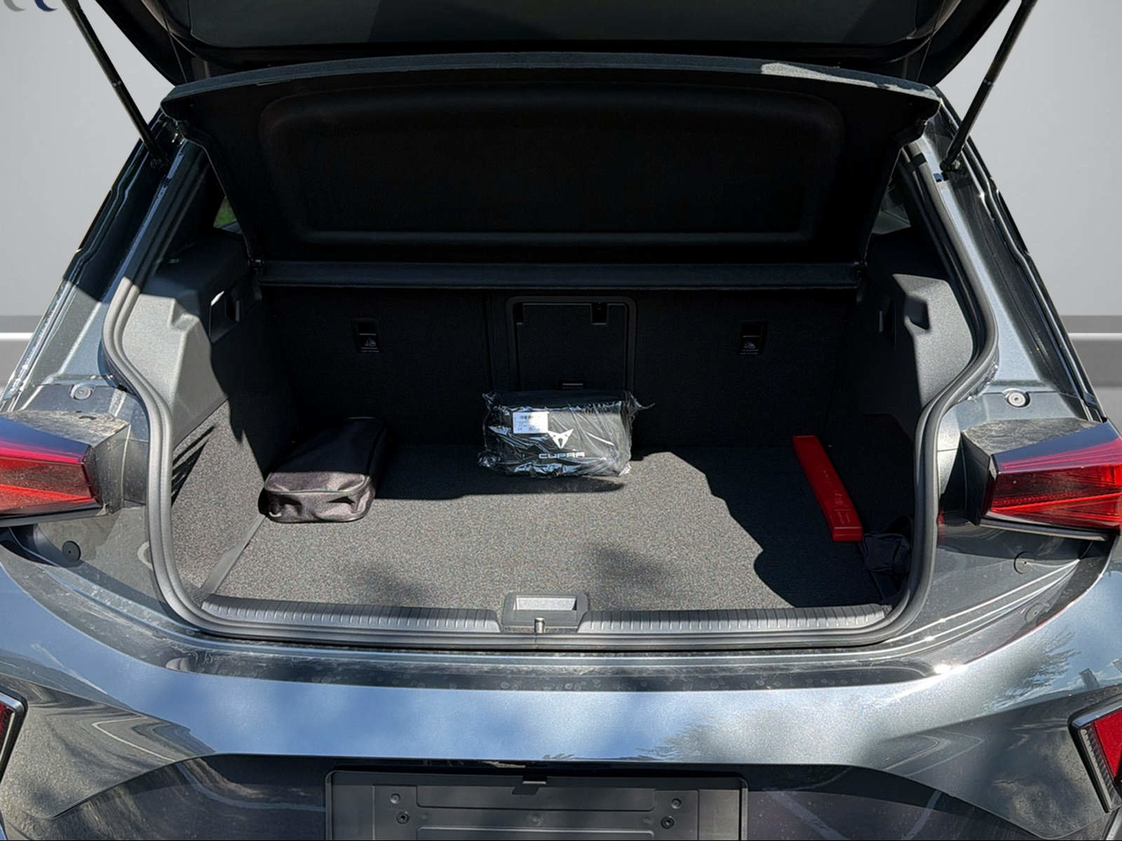 CUPRA Born 79 kWh Prime, Elektro, Neuwagen, Automatik - 6