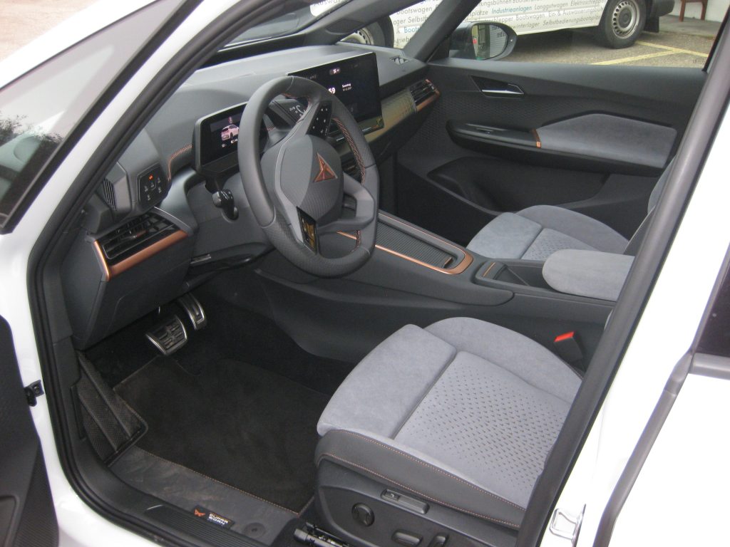 CUPRA BORN El primero tres, Electric, Second hand / Used, Automatic - 6