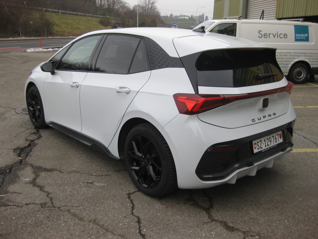 CUPRA BORN El primero tres, Electric, Second hand / Used, Automatic - 2