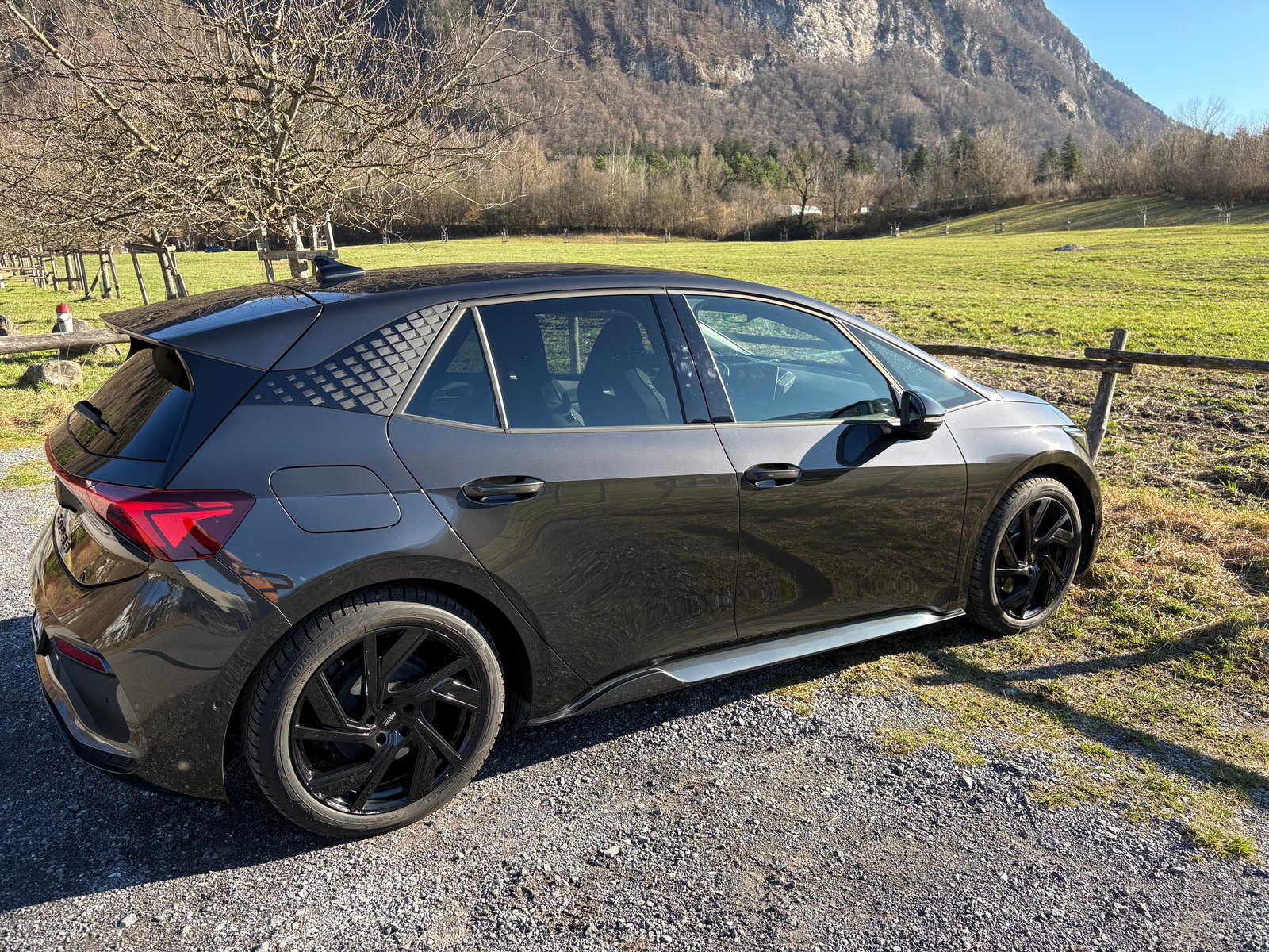 CUPRA Born 77 kWh e-Boost, Elektro, Occasion / Gebraucht, Automatik - 2