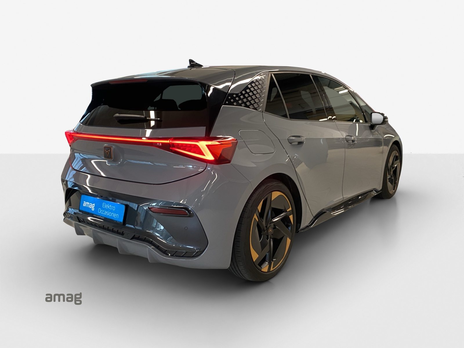 CUPRA BORN EL PRIMERO TRES, Électrique, Occasion / Utilisé, Automatique - 6