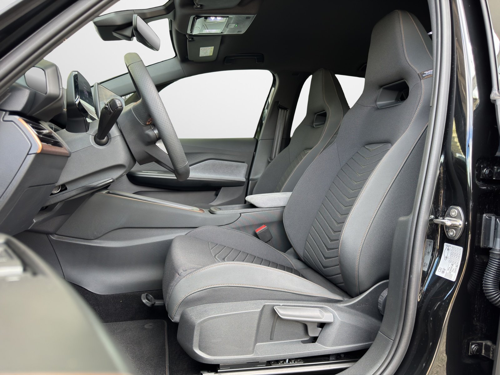 CUPRA Born Electric 59 kWh e-Boost, Elektro, Occasion / Gebraucht, Automatik - 5