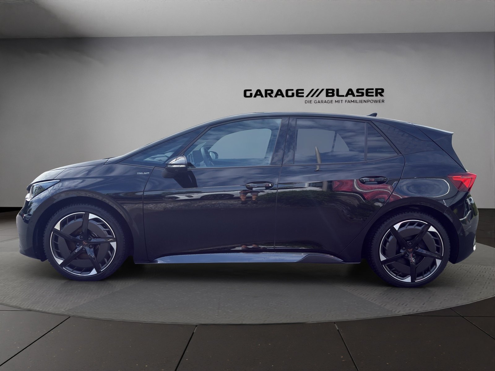 CUPRA Born 77 kWh e-Boost, Électrique, Occasion / Utilisé, Automatique - 2