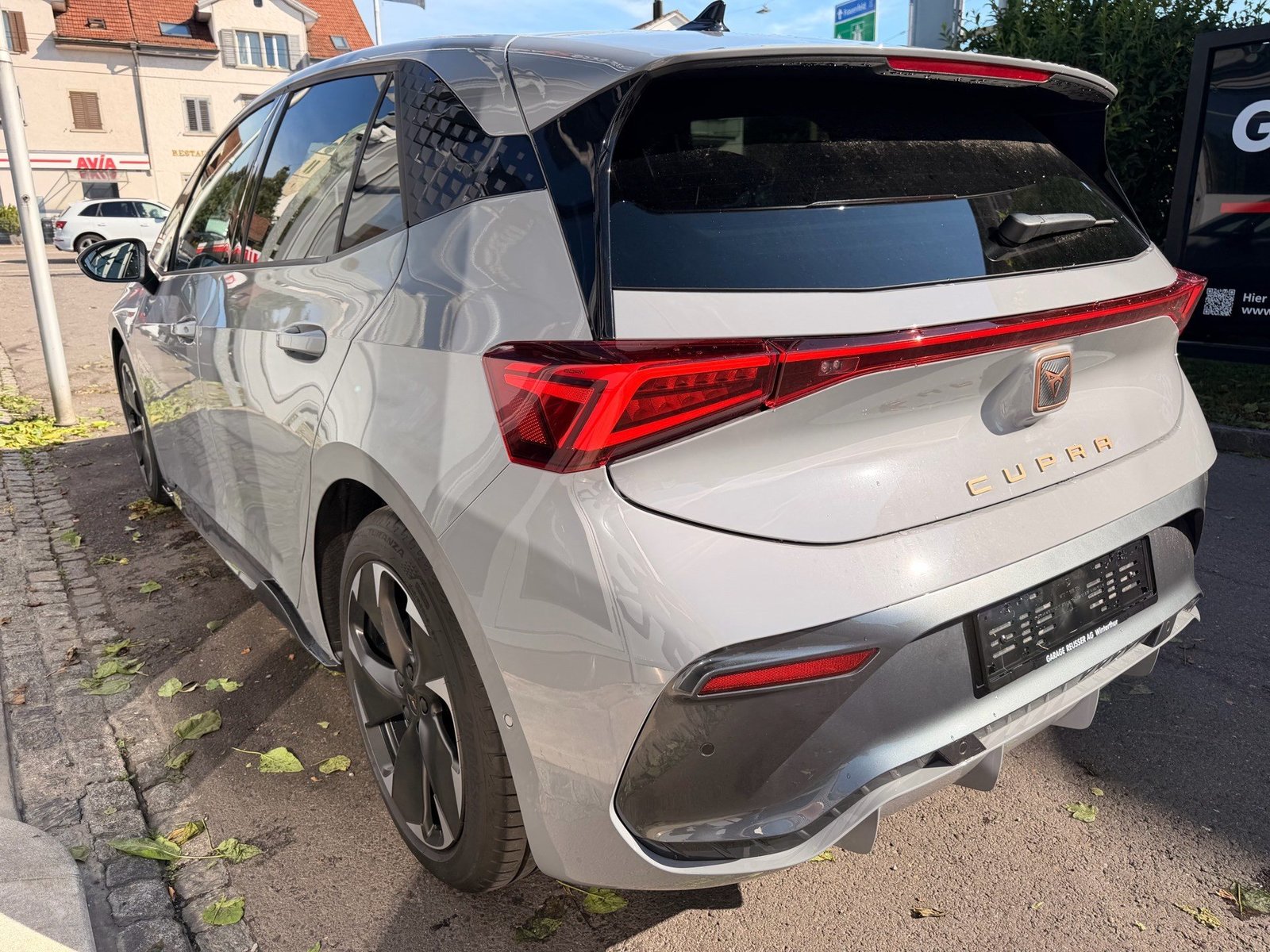 CUPRA Born 204 PS EDITION DYNAMIC *** 360 GRAD KAMERA 5 JAH, Électrique, Occasion / Utilisé, Automatique - 6