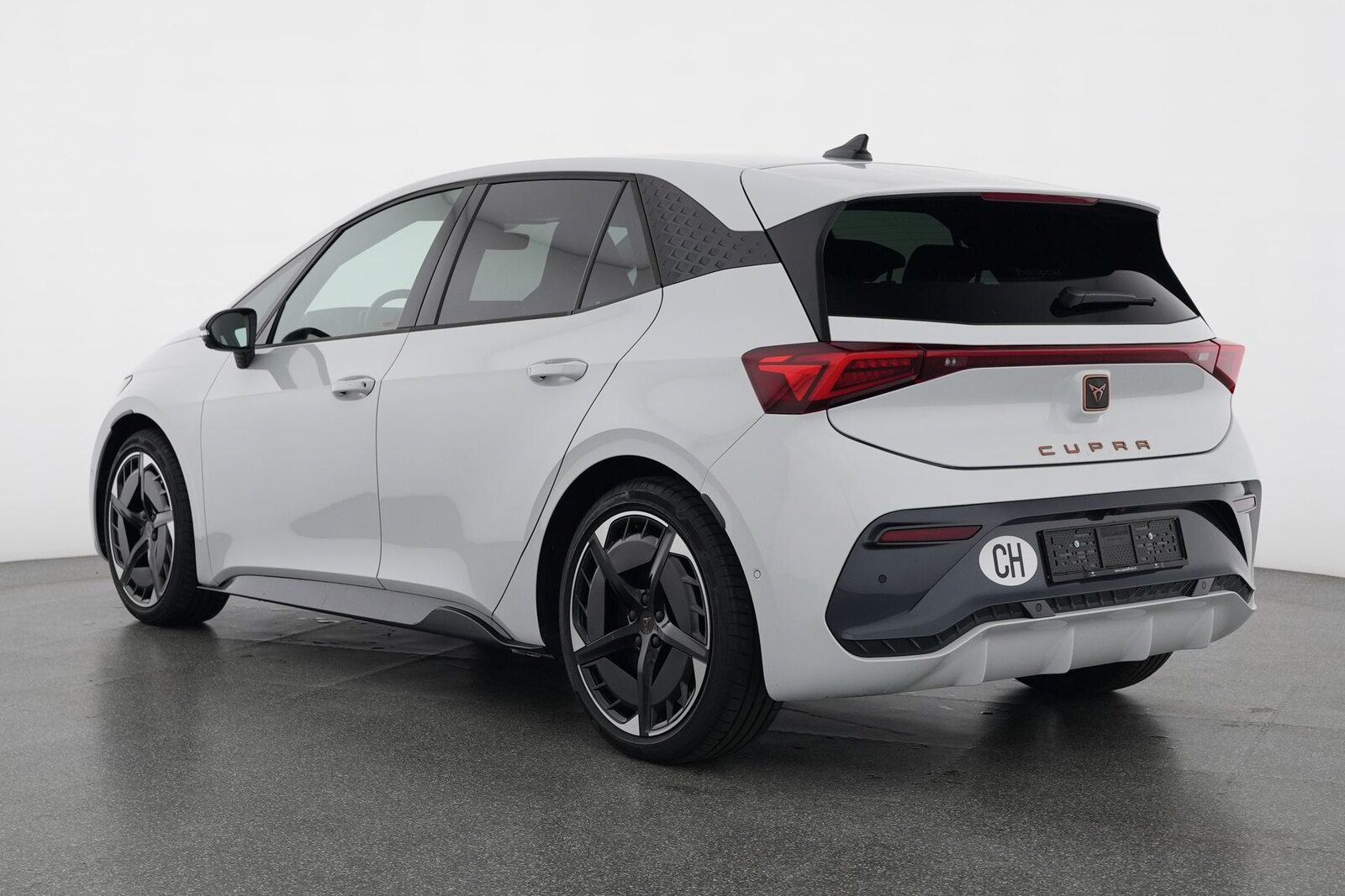CUPRA BORN 79kWh e-Boost (netto), Électrique, Occasion / Utilisé, Automatique - 4
