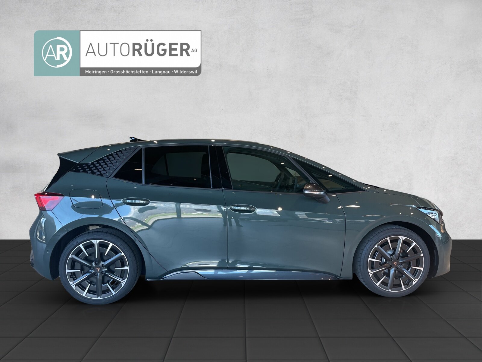 CUPRA Born 79 kWh VZ Extreme, Electric, Second hand / Used, Automatic - 7
