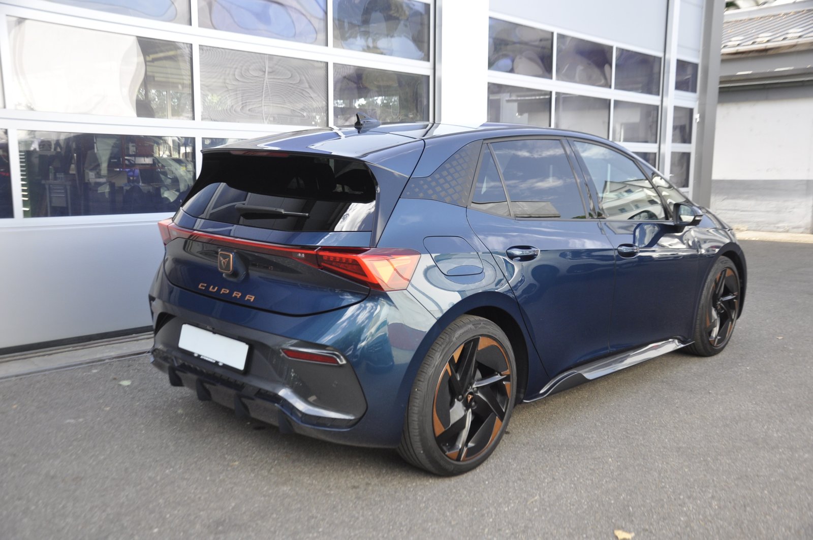 CUPRA Born 58 kWh I Skyline Panoramadach, Electric, Second hand / Used, Automatic - 4
