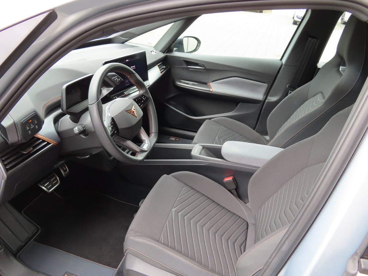 CUPRA Born 58 kWh, Électrique, Occasion / Utilisé, Automatique - 7