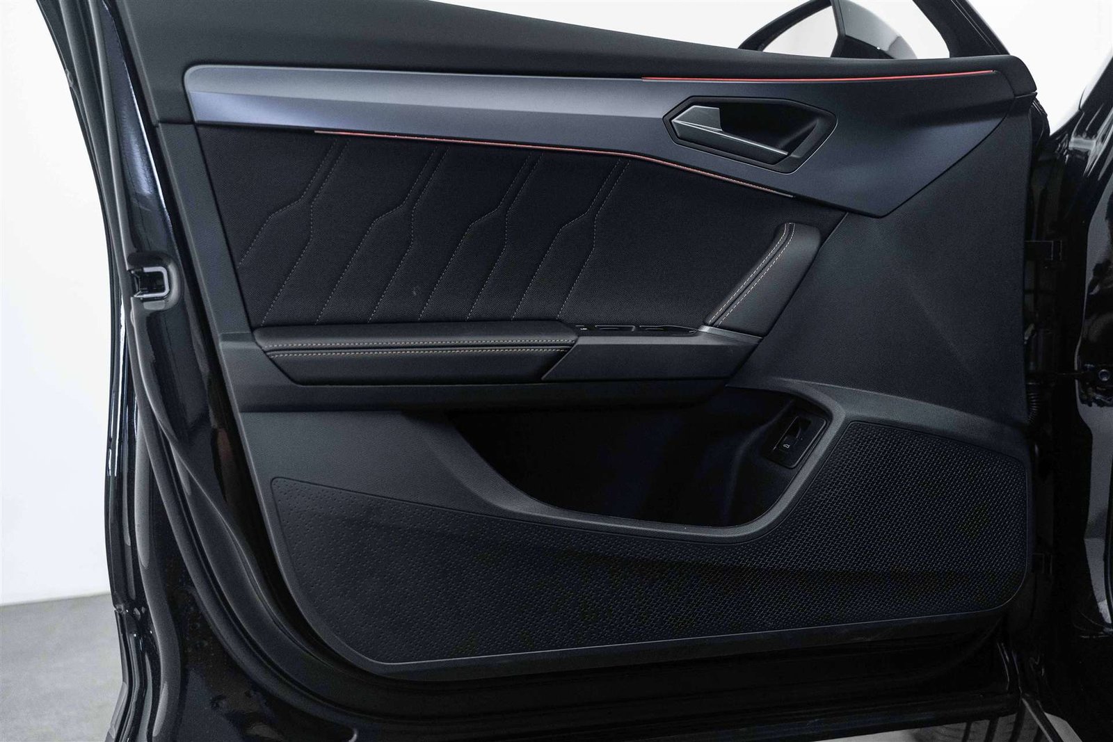 CUPRA Formentor 1.5 TSI DSG-Automat NEW, Hybride Léger Essence/Électricité, Voiture nouvelle, Automatique - 7