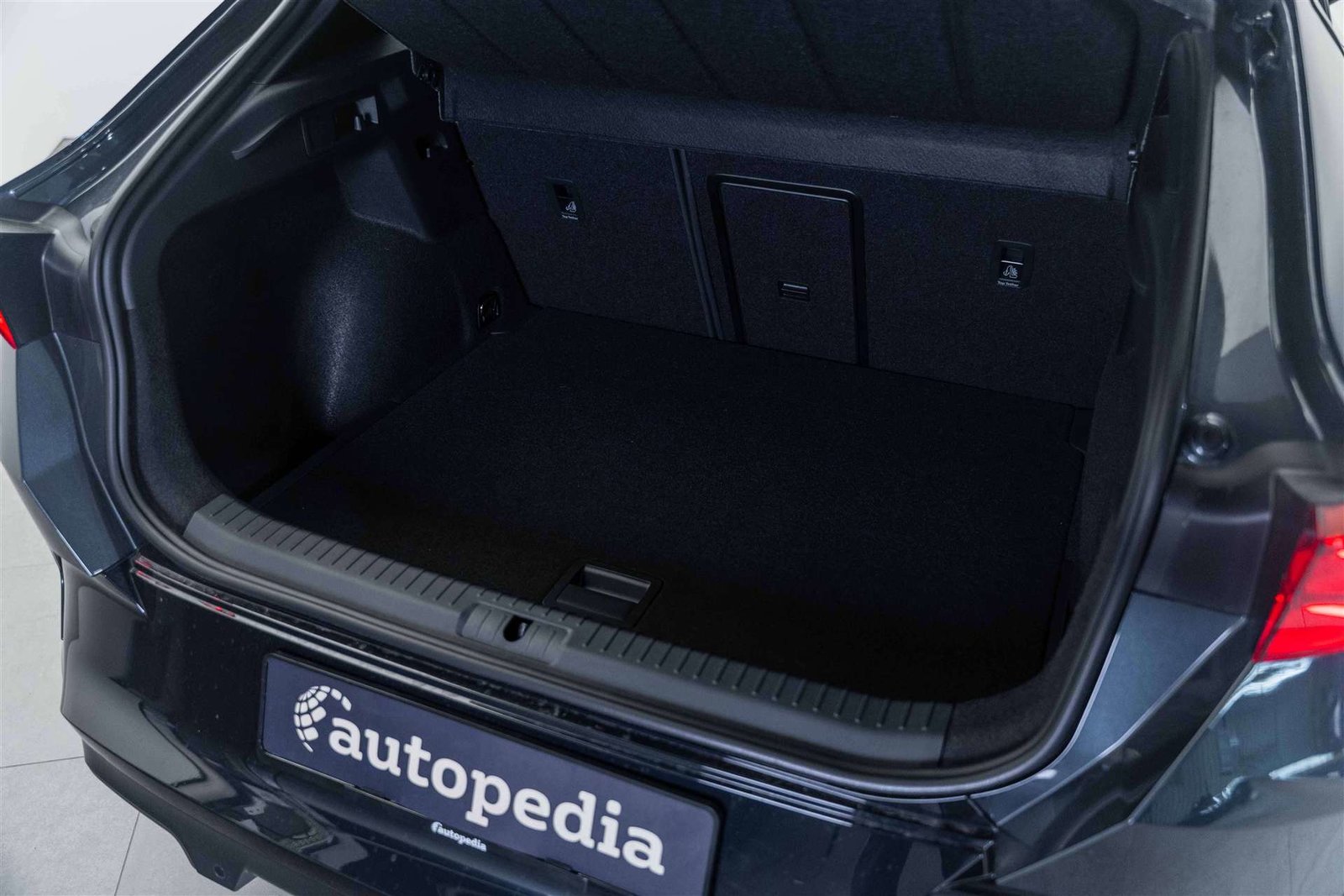 CUPRA Formentor 1.5 TSI DSG-Automat NEW, Hybride Léger Essence/Électricité, Voiture nouvelle, Automatique - 5