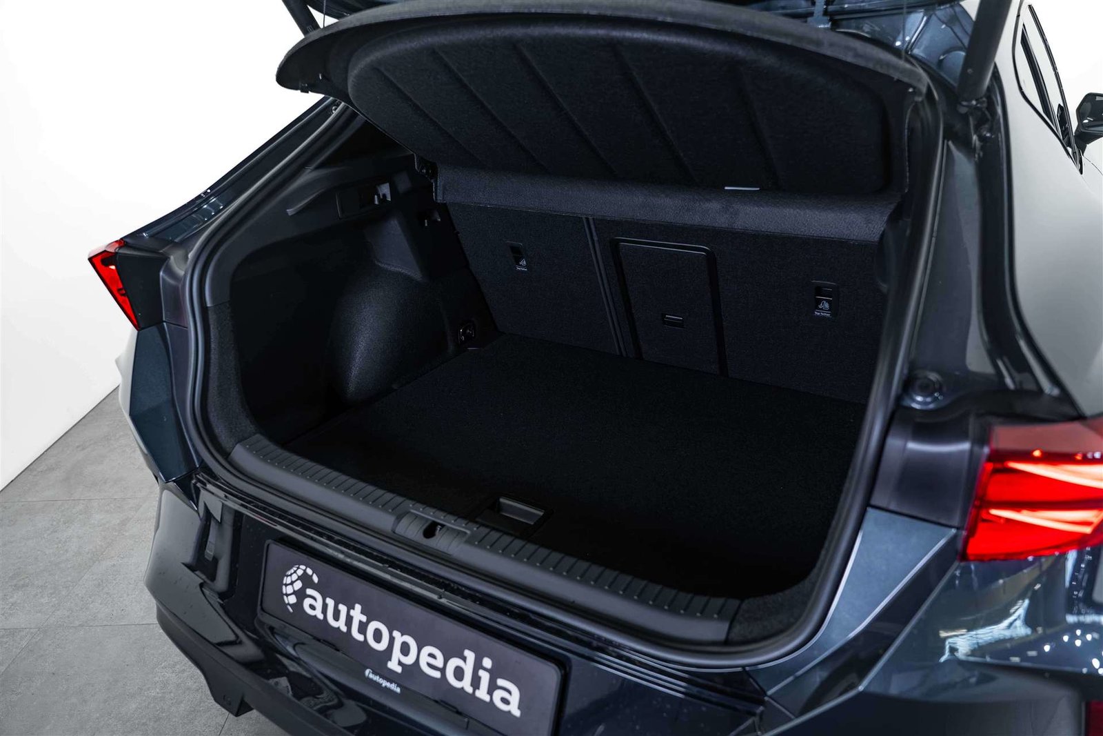 CUPRA Formentor 1.5 TSI DSG-Automat NEW, Hybride Léger Essence/Électricité, Voiture nouvelle, Automatique - 5