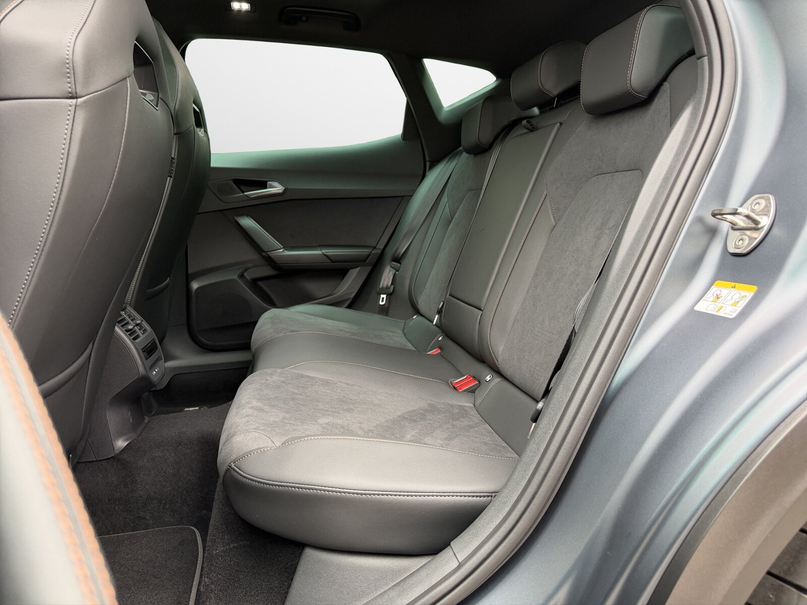 CUPRA Formentor 2.5 TSI VZ5 Prime Edition 4Drive DSG, Petrol, New car, Automatic - 6