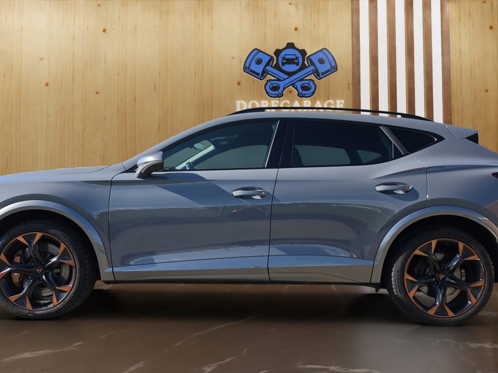 CUPRA FORMENTOR 2.0 TSI VZ 4Drive DSG, Benzin, Occasion / Gebraucht, Automatik - 4