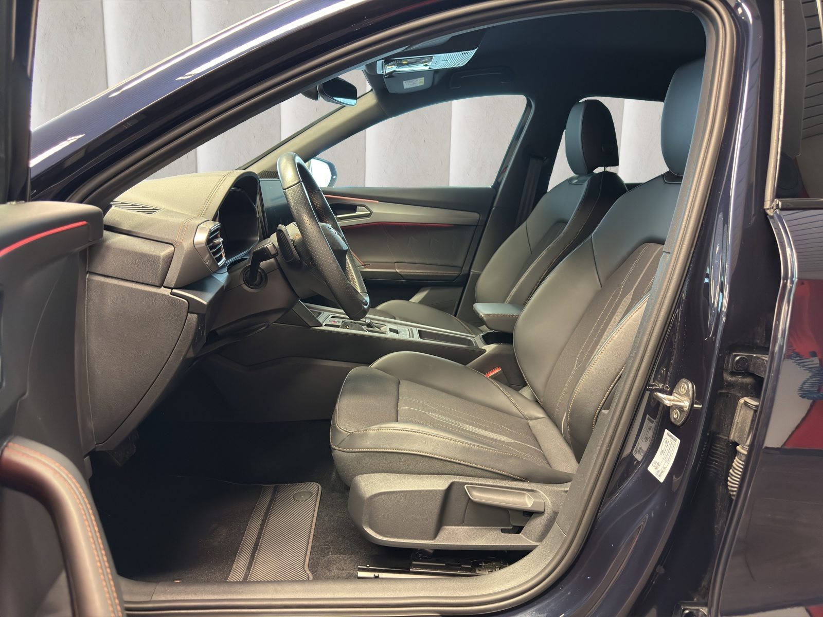 CUPRA FORMENTOR INICIO e-HYBRID (netto), Full-Hybrid Petrol/Electric, Second hand / Used, Automatic - 7