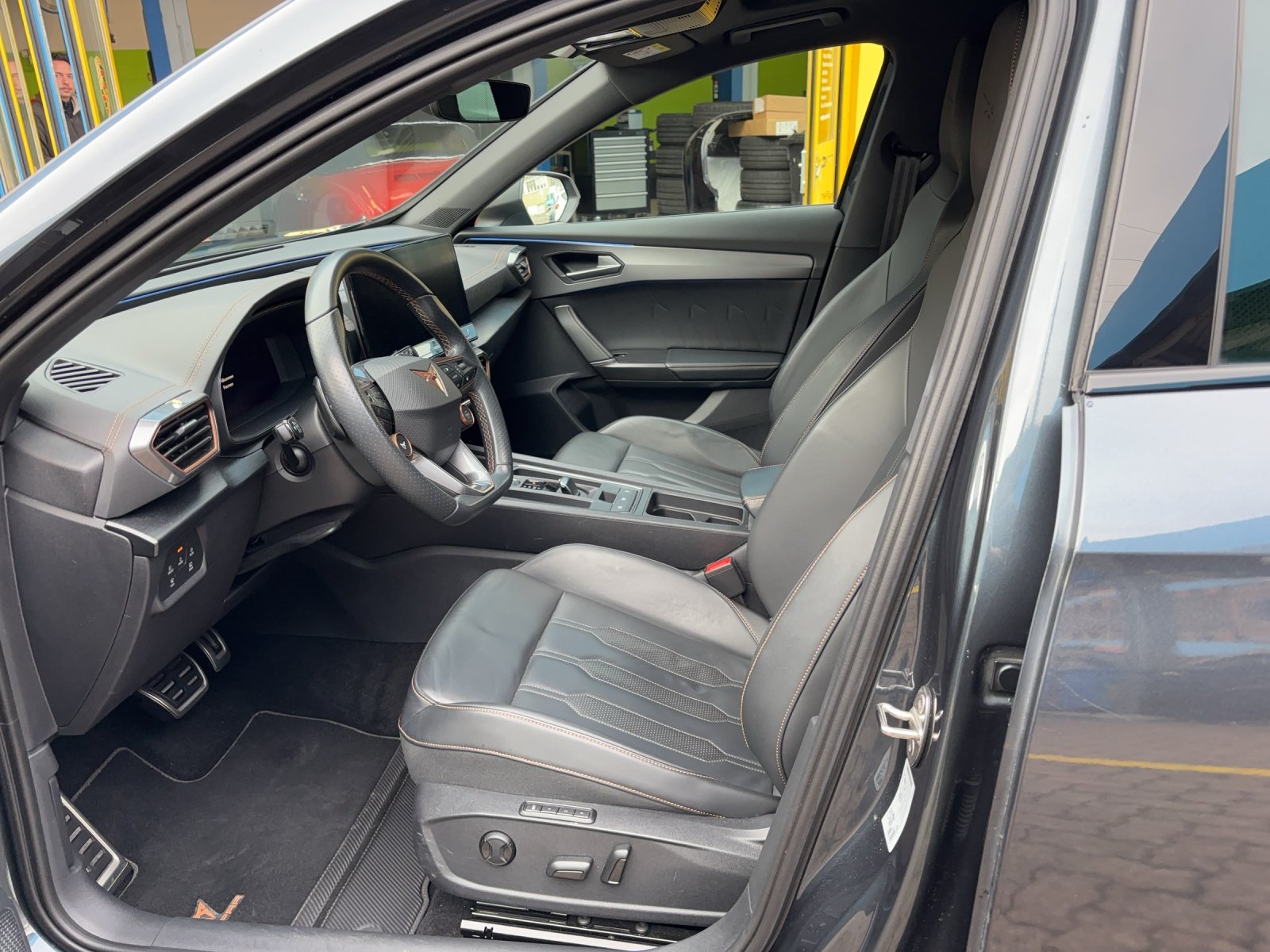 CUPRA FORMENTOR 1.4 e-HYBRID pHEV VZ DSG, Hybride Rechargeable Essence/Électricité, Occasion / Utilisé, Automatique - 7
