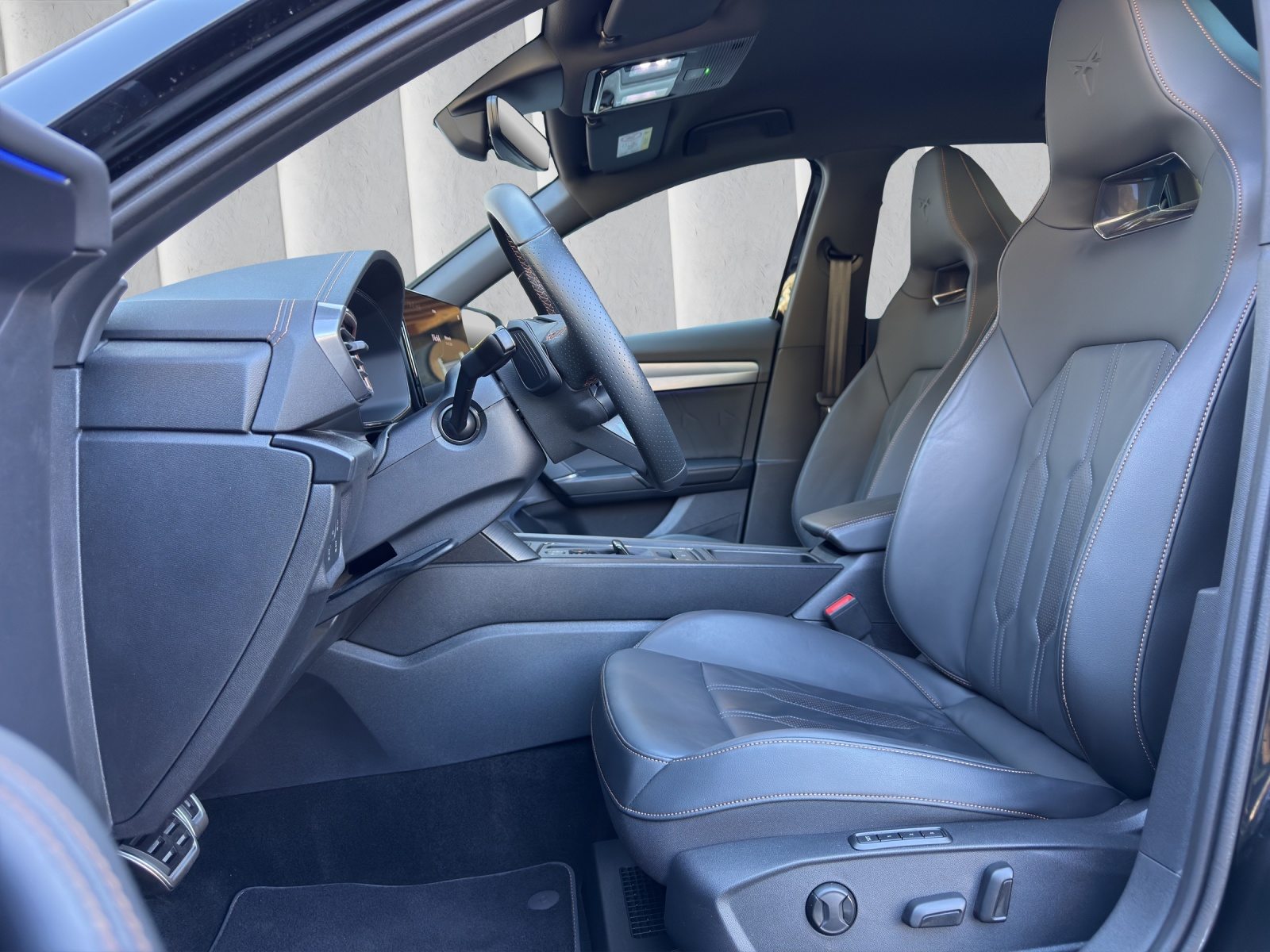 CUPRA FORMENTOR VZ5 4DRIVE, Essence, Occasion / Utilisé, Automatique - 7
