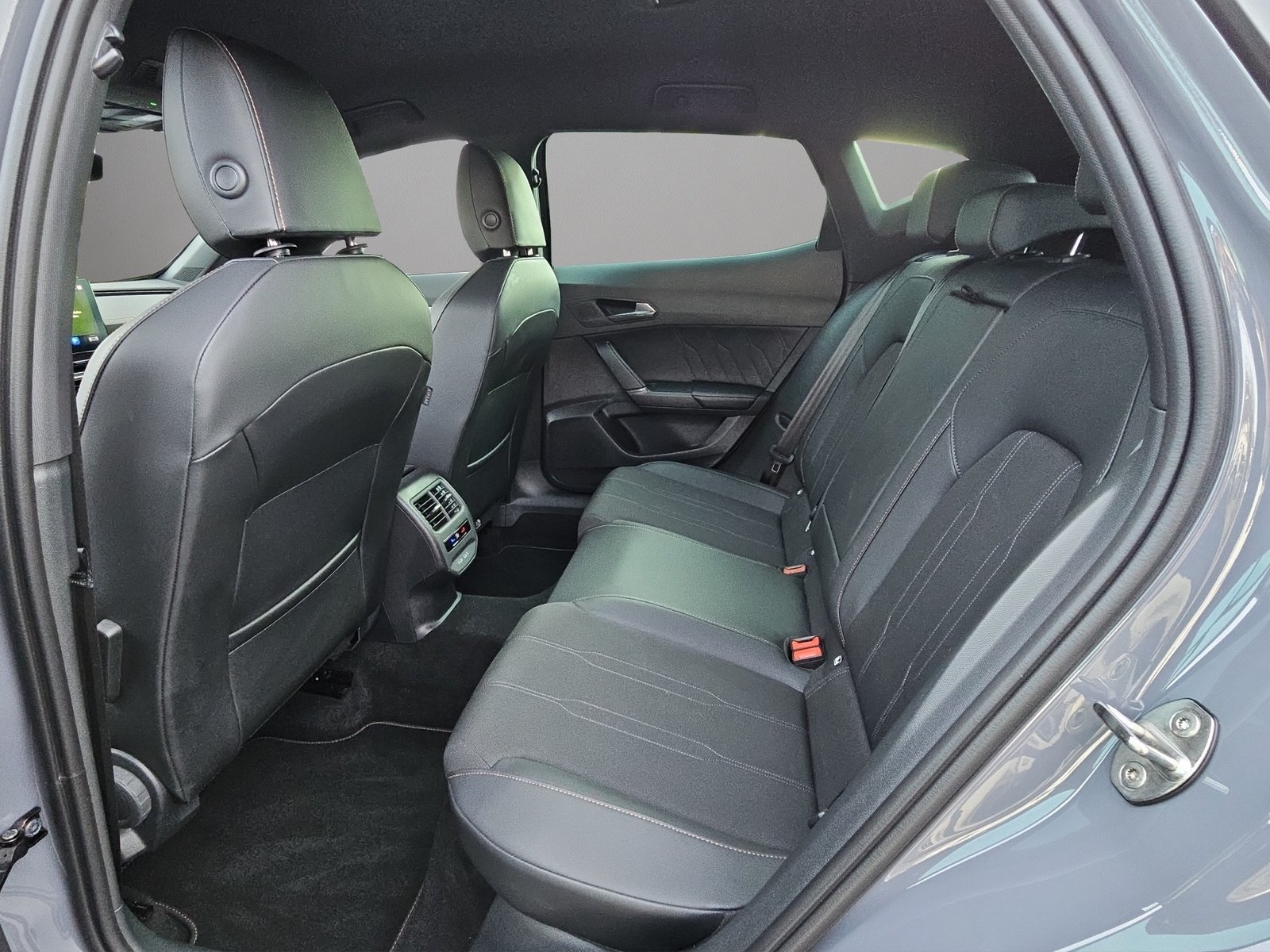 CUPRA Formentor 2.0TSI Sensacion 4Drive DSG, Benzin, Occasion / Gebraucht, Automatik - 7