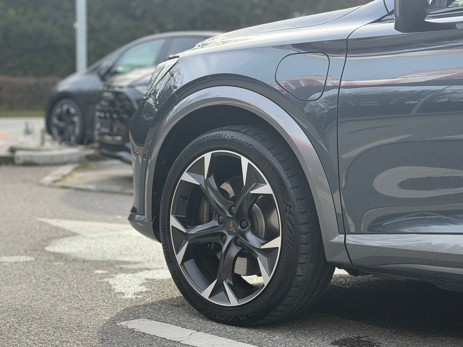 CUPRA Formentor 1.4 e-HYBRID pHEV VZ DSG, Plug-in-Hybrid Benzin/Elektro, Occasion / Gebraucht, Automatik - 4