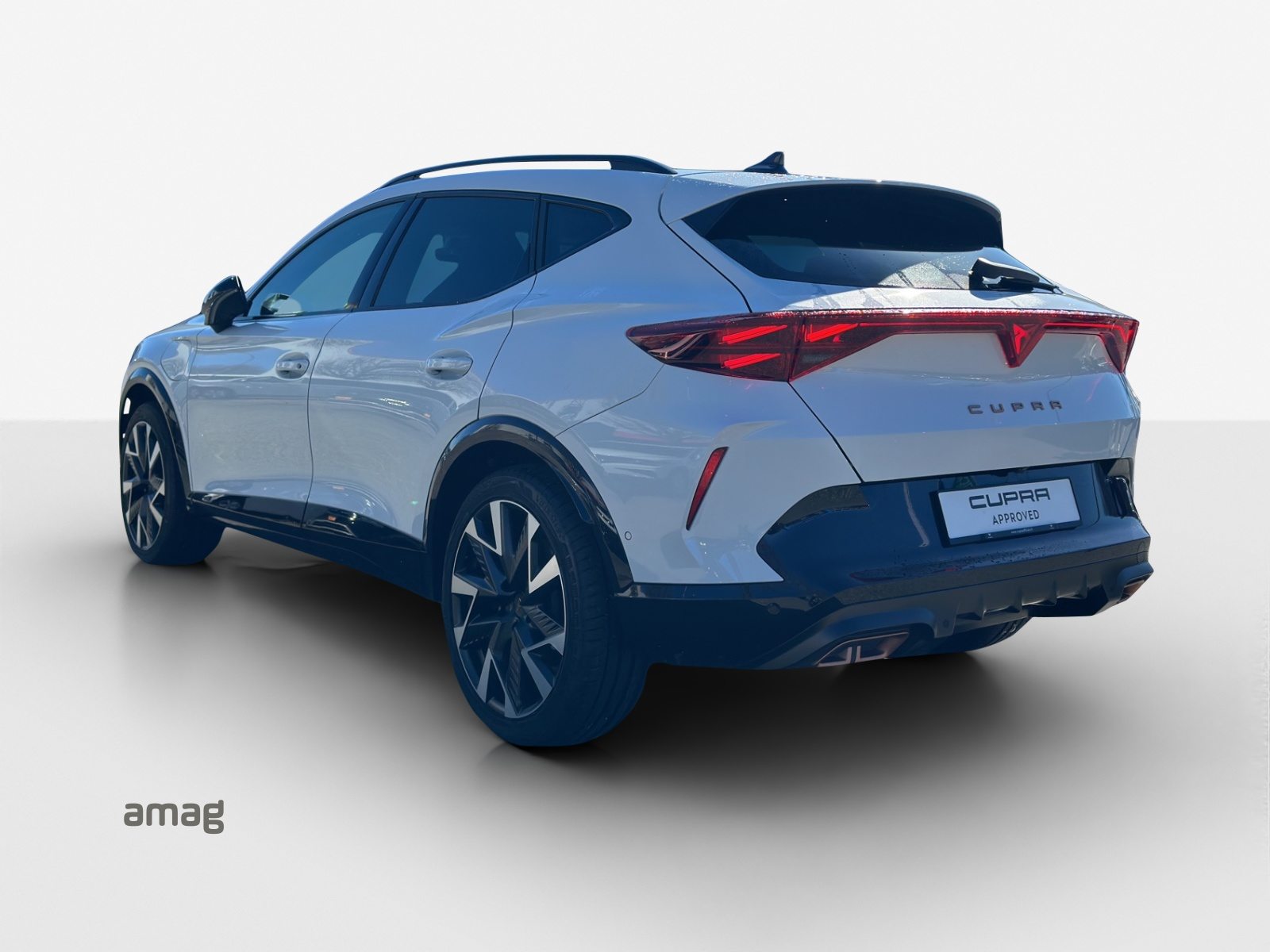 CUPRA FORMENTOR e-HYBRID, Full-Hybrid Petrol/Electric, Second hand / Used, Automatic - 3
