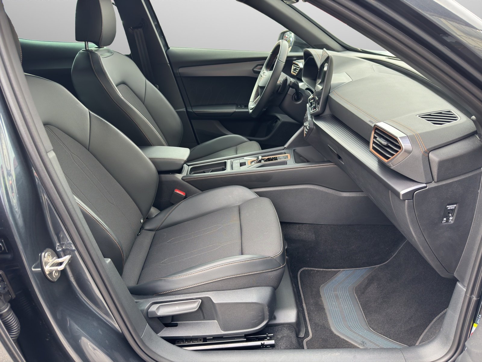 CUPRA Formentor 1.5 eTSI DSG, Hybride Léger Essence/Électricité, Occasion / Utilisé, Automatique - 7