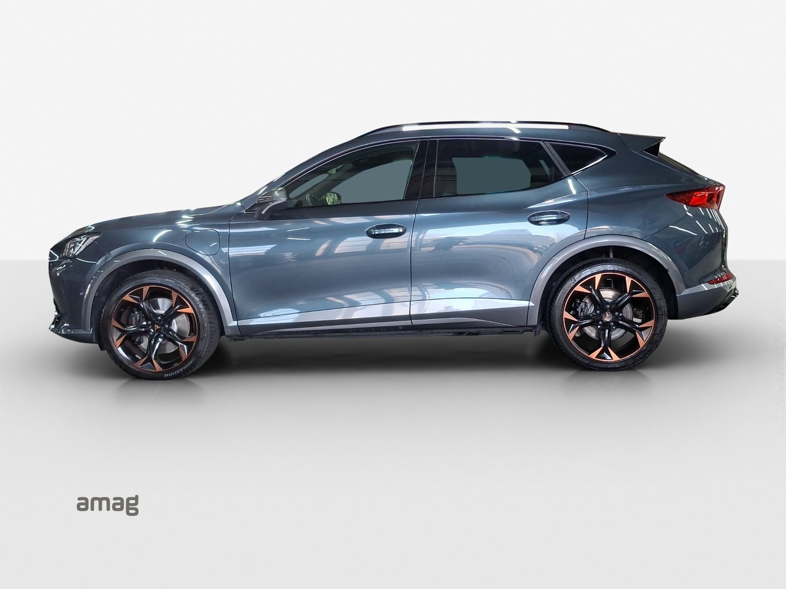 CUPRA FORMENTOR e-HYBRID, Voll-Hybrid Benzin/Elektro, Occasion / Gebraucht, Automatik - 2