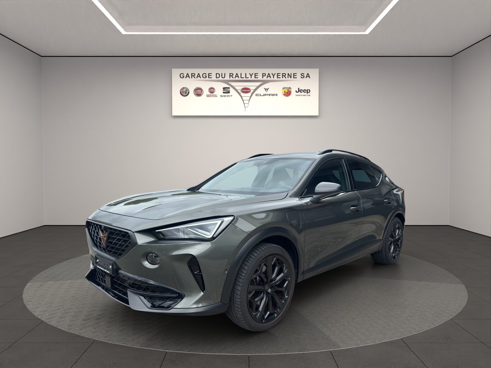 CUPRA Formentor 1.4 e-HYBRID pHEV Tribe Edition DSG, Plug-in-Hybrid Petrol/Electric, Second hand / Used, Automatic - 2