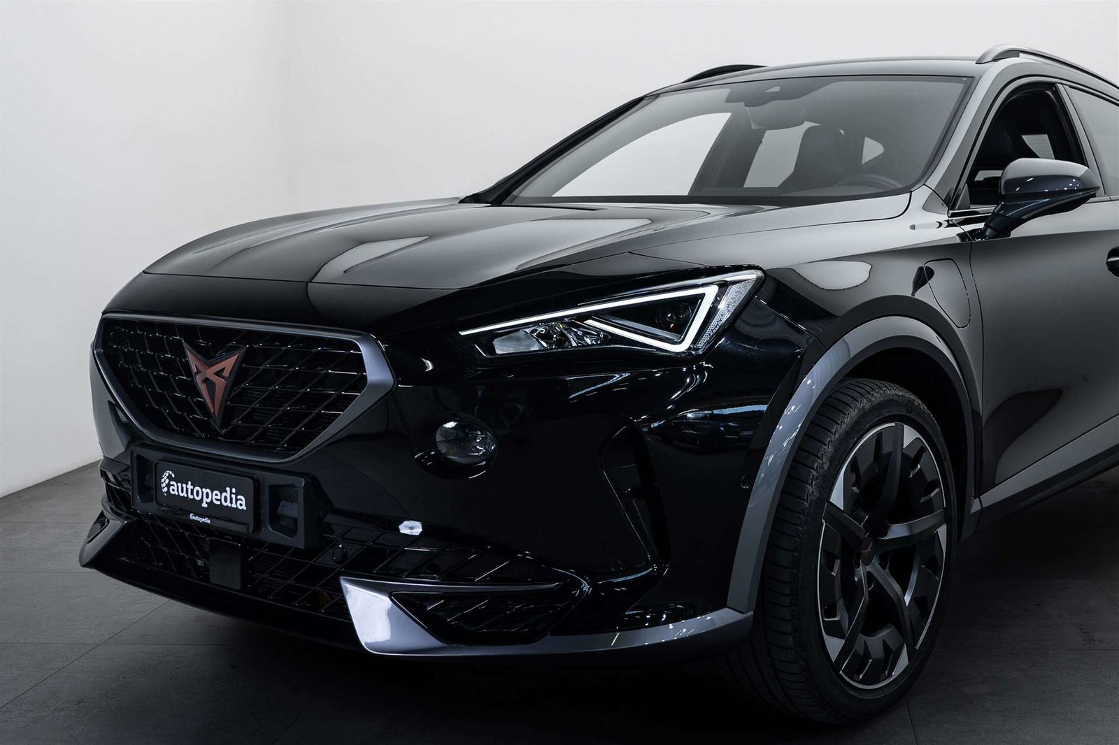 CUPRA Formentor 1.4 e-HYBRID pHEV VZ DSG 245PS, Plug-in-Hybrid Benzina/Elettrica, Occasioni / Usate, Automatico - 2
