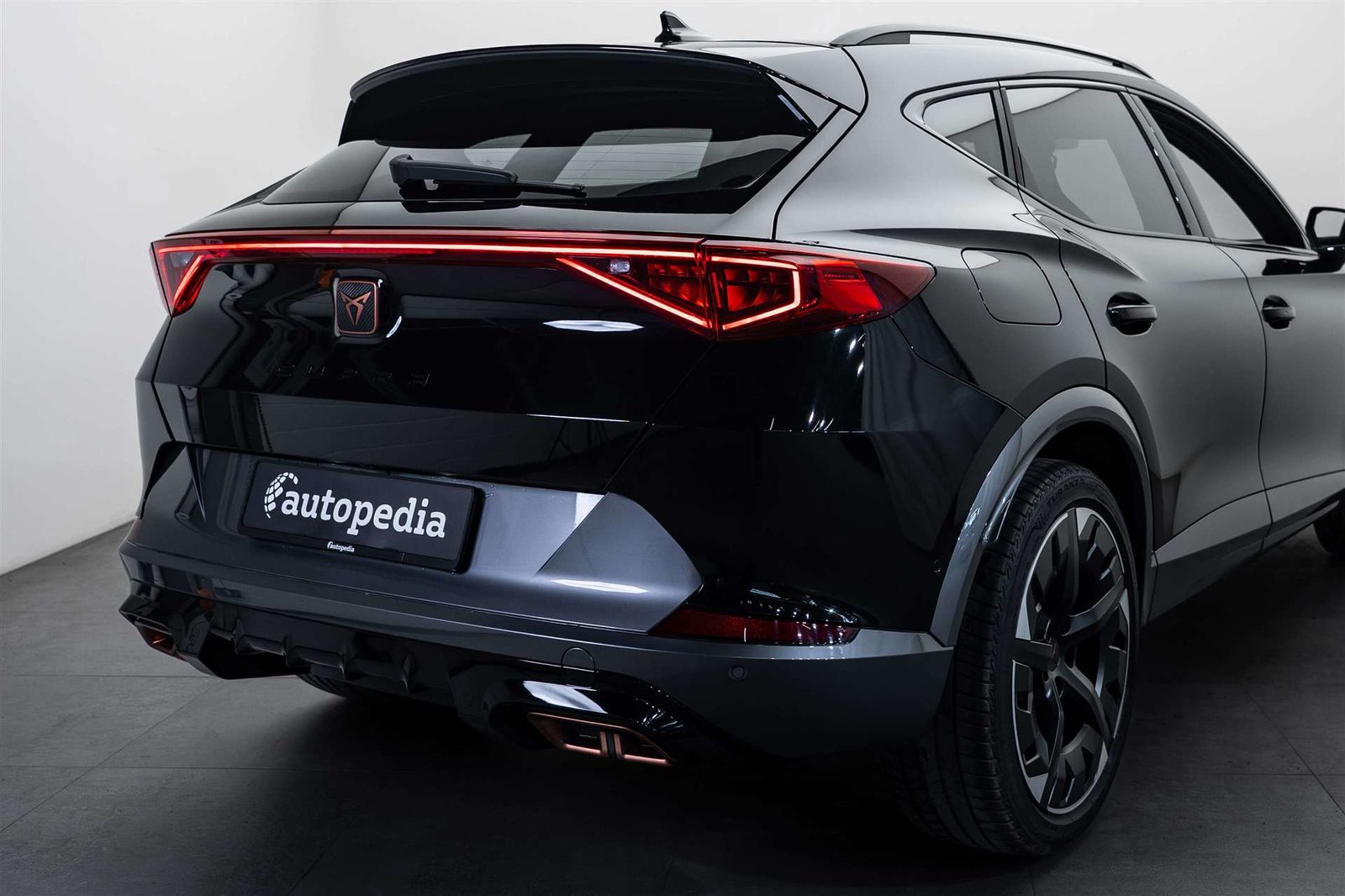 CUPRA Formentor 1.4 e-HYBRID pHEV VZ DSG 245PS, Plug-in-Hybrid Benzina/Elettrica, Occasioni / Usate, Automatico - 4